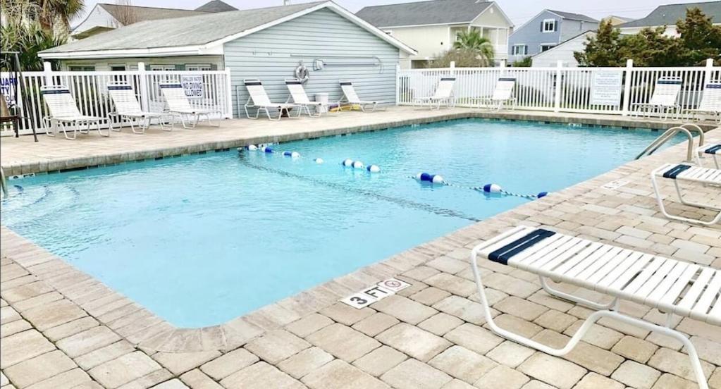 Seaward Escape - Cherry Grove Beach マートルビーチ エクステリア 写真